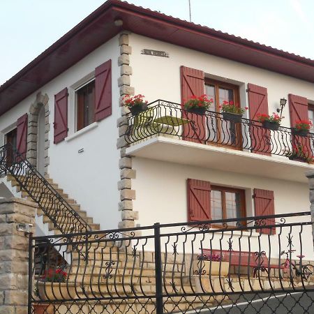 Nun Hobeki Apartment Aincille Exterior foto