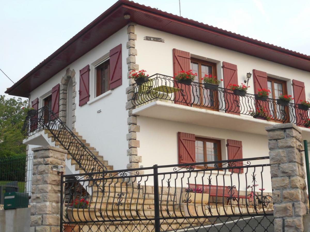 Nun Hobeki Apartment Aincille Exterior foto